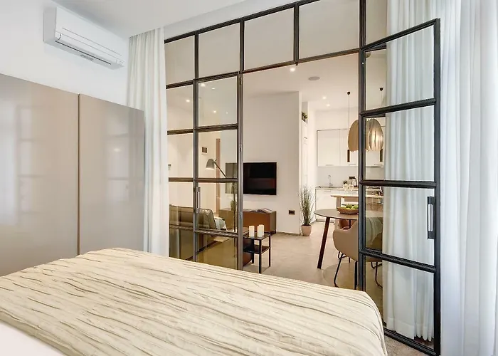 Apartment Lifestyle *